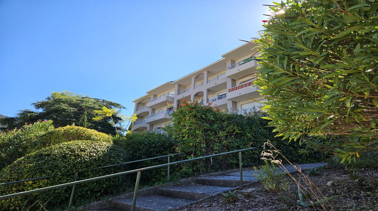 Ma-Cabane - Vente Appartement Hyères, 68 m²