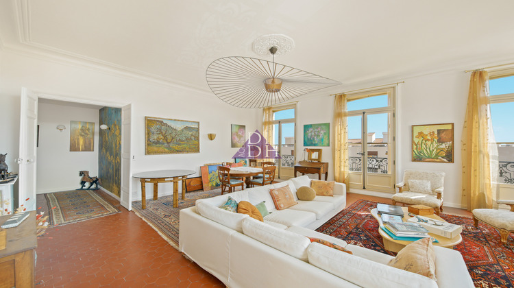 Ma-Cabane - Vente Appartement Hyères, 150 m²