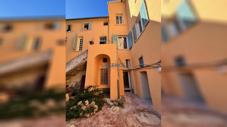 Ma-Cabane - Vente Appartement Hyères, 72 m²