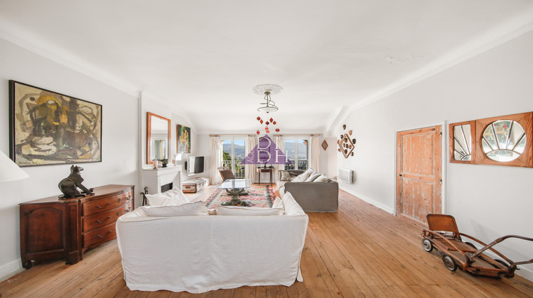 Ma-Cabane - Vente Appartement Hyères, 147 m²