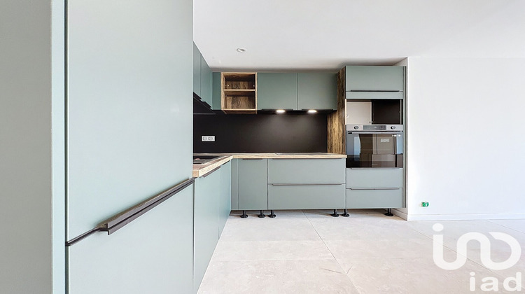 Ma-Cabane - Vente Appartement Hyères, 72 m²