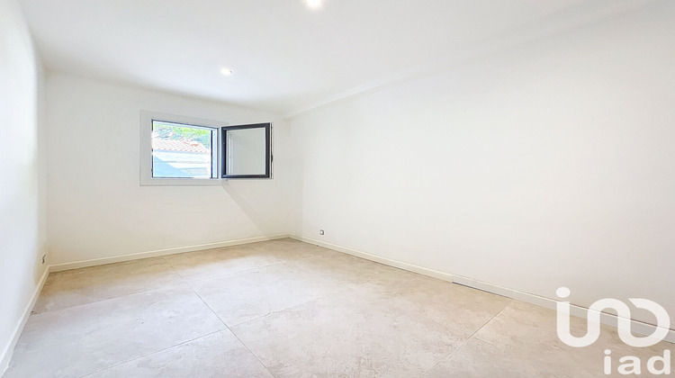 Ma-Cabane - Vente Appartement Hyères, 72 m²