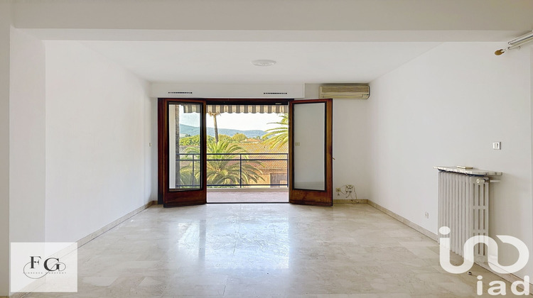 Ma-Cabane - Vente Appartement Hyères, 64 m²