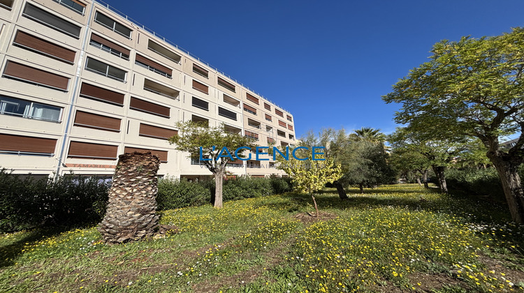 Ma-Cabane - Vente Appartement Hyères, 46 m²