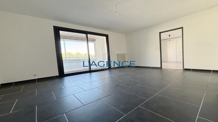 Ma-Cabane - Vente Appartement Hyères, 46 m²