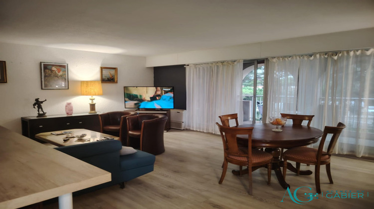 Ma-Cabane - Vente Appartement Hyères, 81 m²