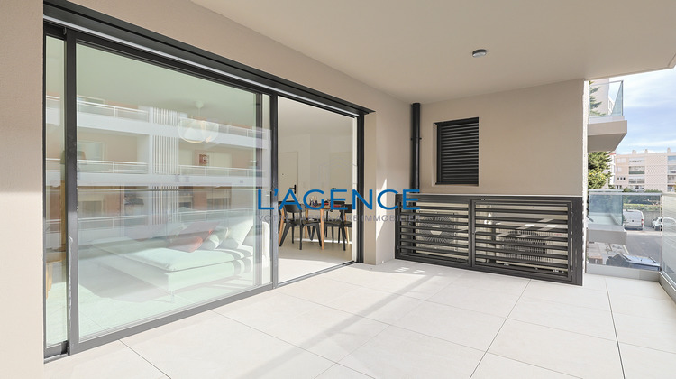 Ma-Cabane - Vente Appartement Hyères, 80 m²