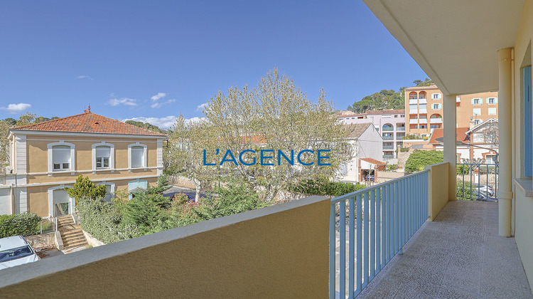 Ma-Cabane - Vente Appartement Hyères, 60 m²