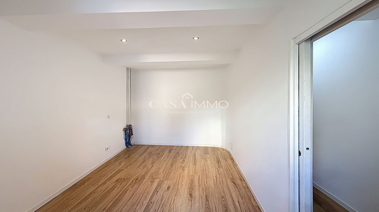 Ma-Cabane - Vente Appartement Hyères, 40 m²