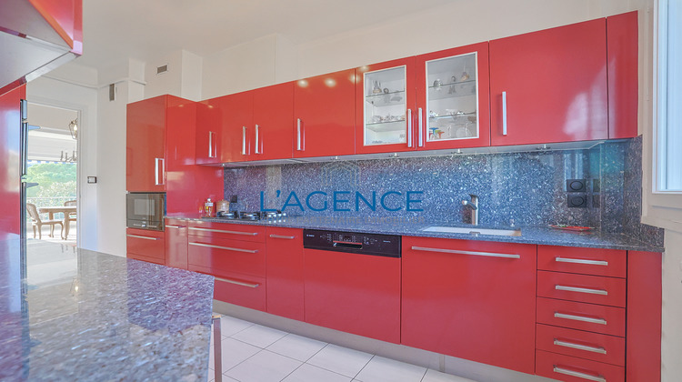 Ma-Cabane - Vente Appartement Hyères, 156 m²