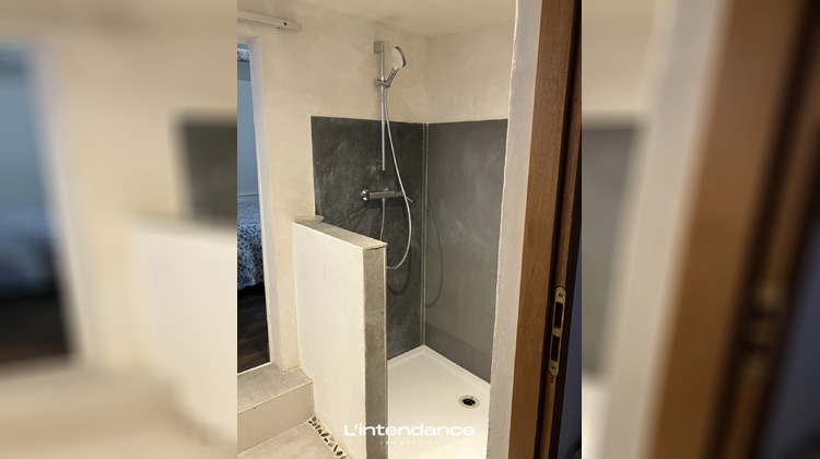 Ma-Cabane - Vente Appartement Hyères, 85 m²