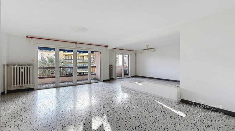 Ma-Cabane - Vente Appartement HYERES, 57 m²