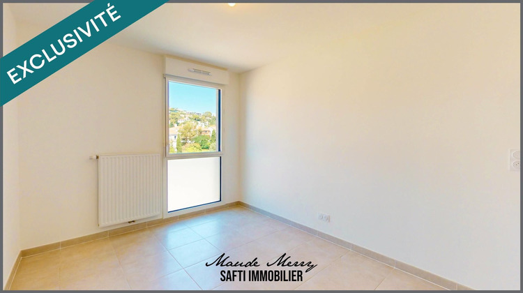 Ma-Cabane - Vente Appartement Hyeres, 66 m²