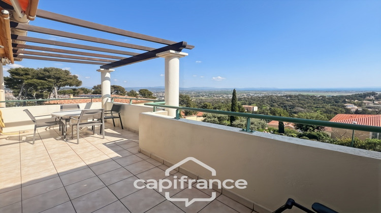 Ma-Cabane - Vente Appartement HYERES, 81 m²