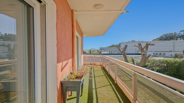 Ma-Cabane - Vente Appartement Hyères, 102 m²