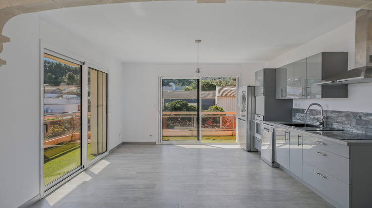 Ma-Cabane - Vente Appartement Hyères, 102 m²