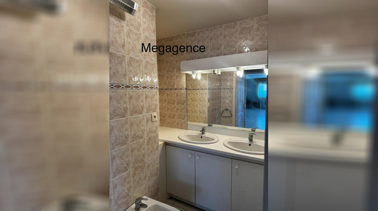 Ma-Cabane - Vente Appartement HYERES, 110 m²