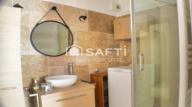 Ma-Cabane - Vente Appartement Hyeres, 63 m²