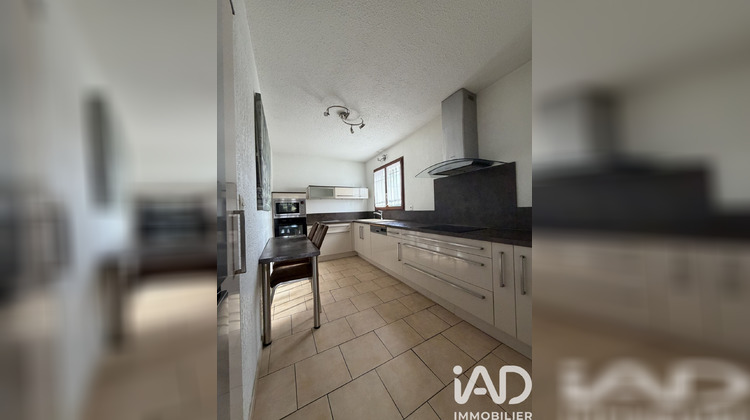 Ma-Cabane - Vente Appartement Hyères, 75 m²