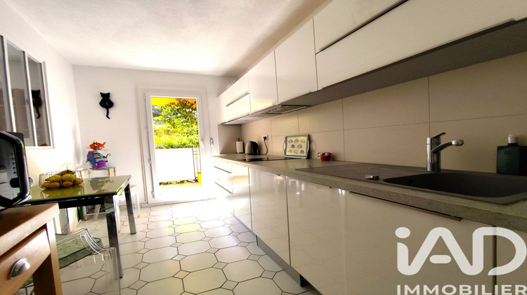 Ma-Cabane - Vente Appartement Hyères, 66 m²