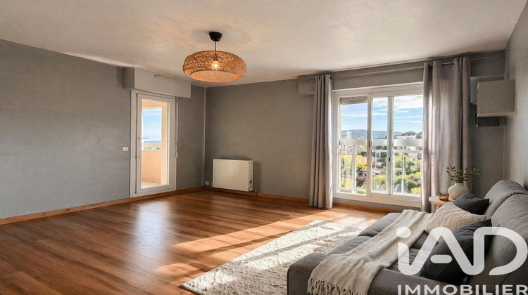 Ma-Cabane - Vente Appartement Hyères, 30 m²
