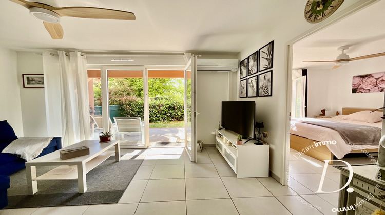 Ma-Cabane - Vente Appartement Hyères, 43 m²