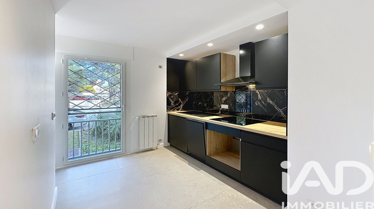 Ma-Cabane - Vente Appartement Hyères, 64 m²
