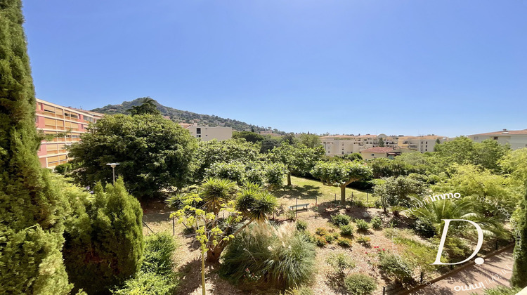 Ma-Cabane - Vente Appartement Hyères, 85 m²