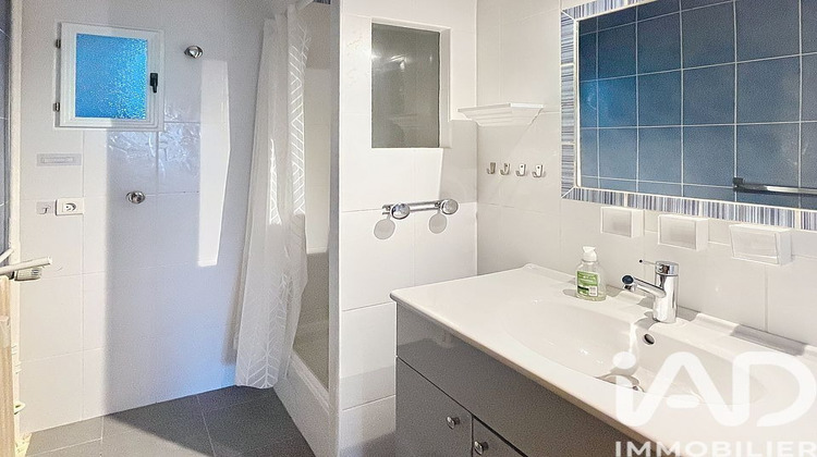 Ma-Cabane - Vente Appartement Hyères, 67 m²