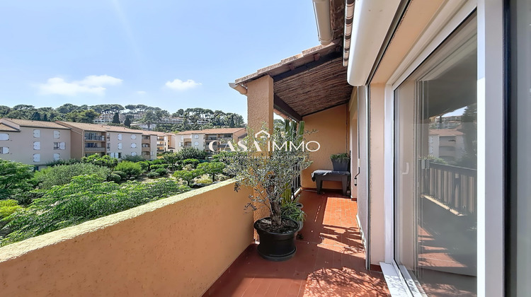 Ma-Cabane - Vente Appartement Hyères, 70 m²