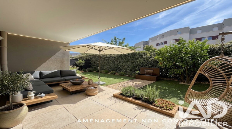 Ma-Cabane - Vente Appartement Hyères, 63 m²