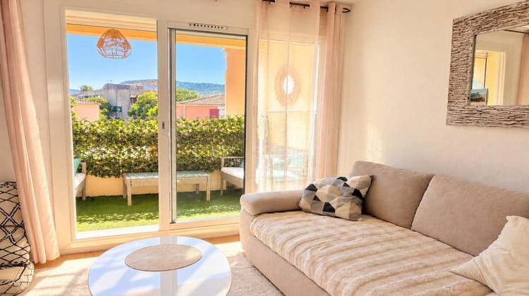 Ma-Cabane - Vente Appartement Hyeres, 90 m²