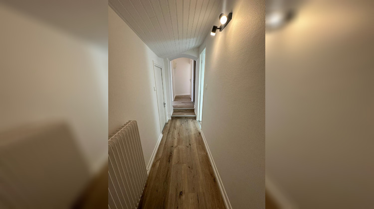 Ma-Cabane - Vente Appartement Issoire, 62 m²