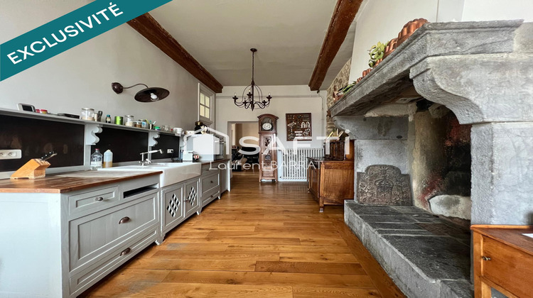 Ma-Cabane - Vente Appartement Issoire, 230 m²