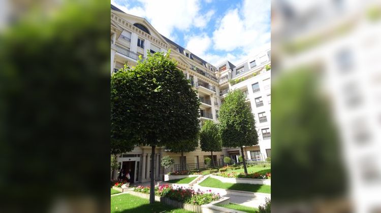 Ma-Cabane - Vente Appartement Issy-les-Moulineaux, 64 m²