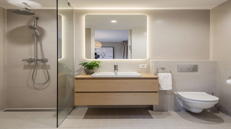 Ma-Cabane - Vente Appartement Issy-les-Moulineaux, 123 m²