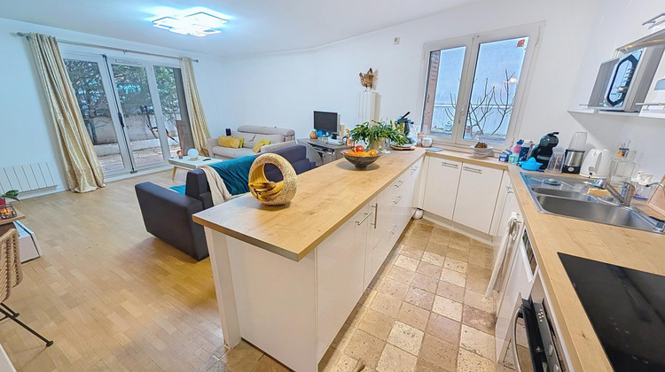 Ma-Cabane - Vente Appartement Issy-les-Moulineaux, 72 m²