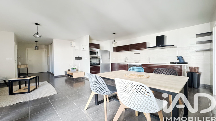 Ma-Cabane - Vente Appartement Issy-les-Moulineaux, 59 m²