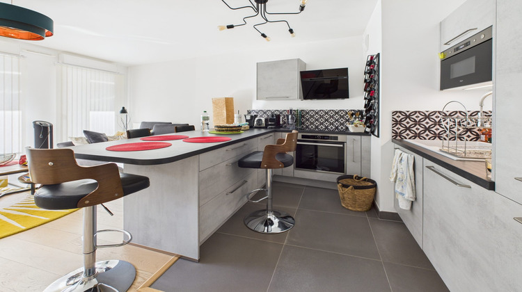 Ma-Cabane - Vente Appartement Issy-les-Moulineaux, 86 m²