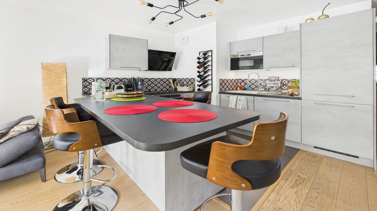 Ma-Cabane - Vente Appartement Issy-les-Moulineaux, 86 m²
