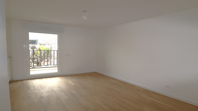 Ma-Cabane - Vente Appartement ISSY-LES-MOULINEAUX, 54 m²