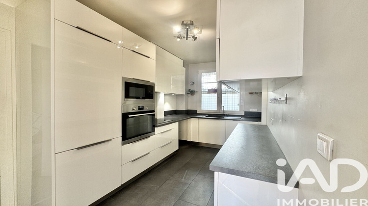 Ma-Cabane - Vente Appartement Issy-les-Moulineaux, 108 m²