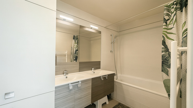 Ma-Cabane - Vente Appartement IVRY-SUR-SEINE, 100 m²