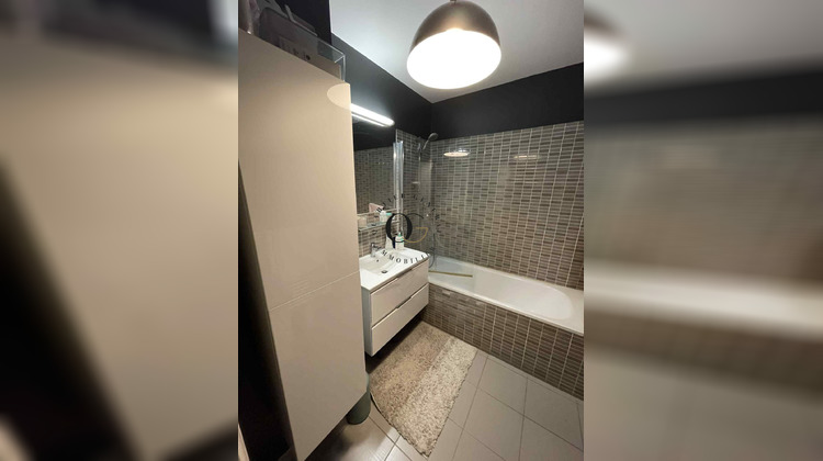 Ma-Cabane - Vente Appartement Ivry-sur-Seine, 61 m²