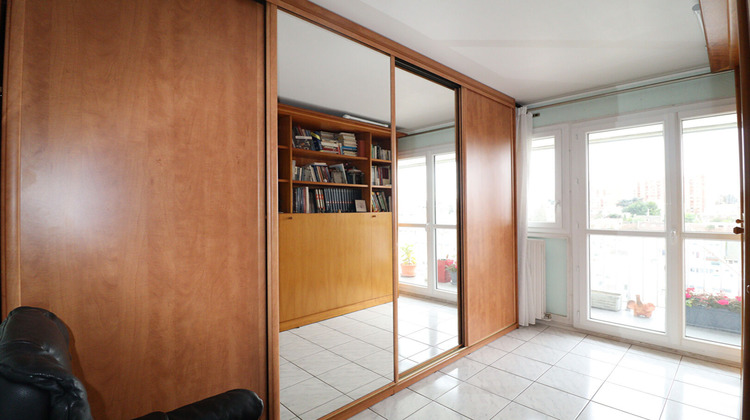 Ma-Cabane - Vente Appartement IVRY-SUR-SEINE, 89 m²