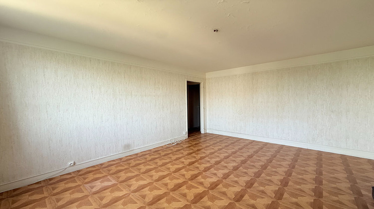 Ma-Cabane - Vente Appartement IVRY-SUR-SEINE, 57 m²