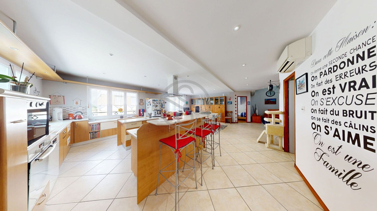 Ma-Cabane - Vente Appartement JARRIE, 157 m²