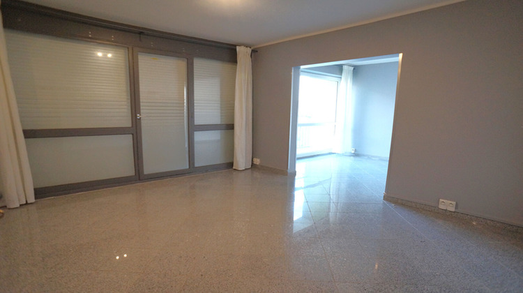 Ma-Cabane - Vente Appartement JOIGNY, 69 m²