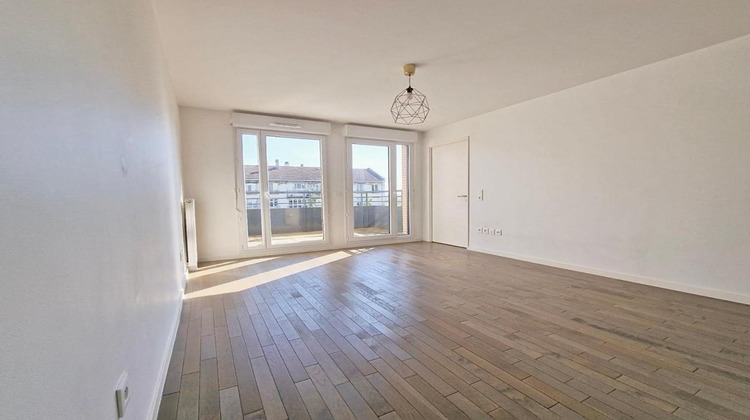 Ma-Cabane - Vente Appartement JOINVILLE LE PONT, 39 m²