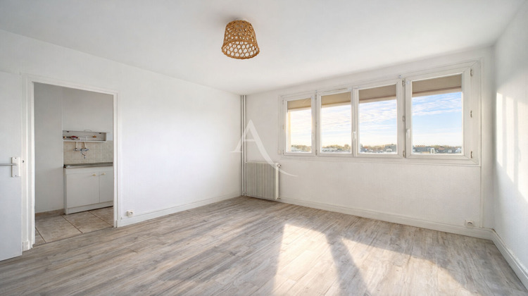 Ma-Cabane - Vente Appartement JOINVILLE-LE-PONT, 52 m²